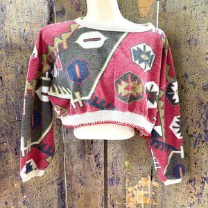 1983 US Boys Southwestern Themed Crop Top